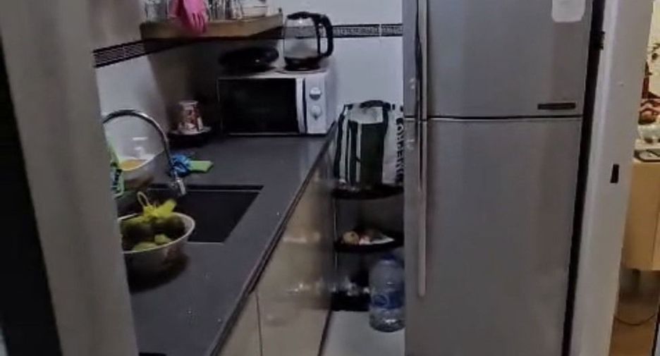 For rent 2 bedrooms condo in Yan Nawa, Bangkok