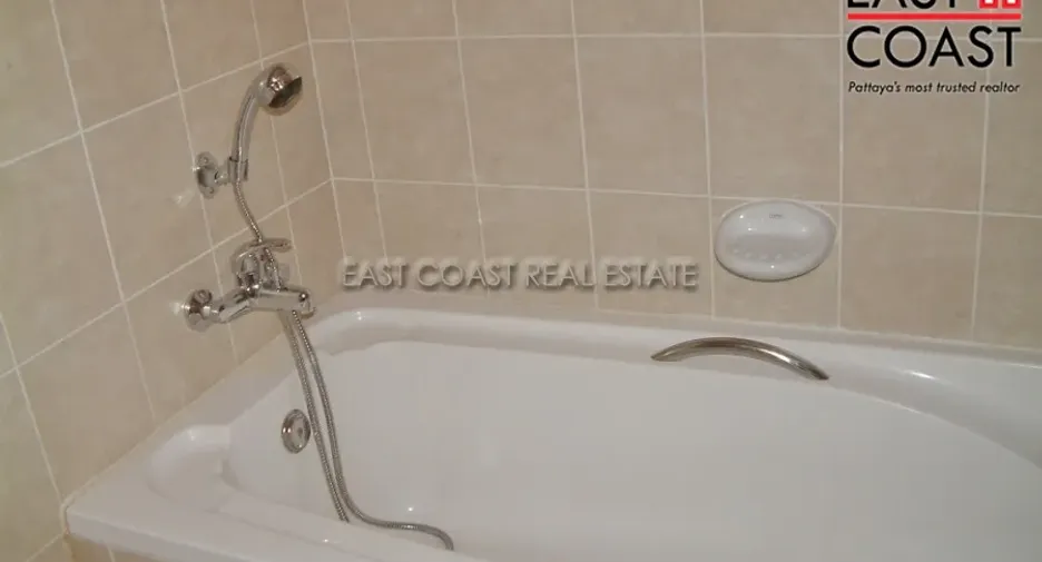 For rent and for sale 2 bedrooms condo in Jomtien, Pattaya