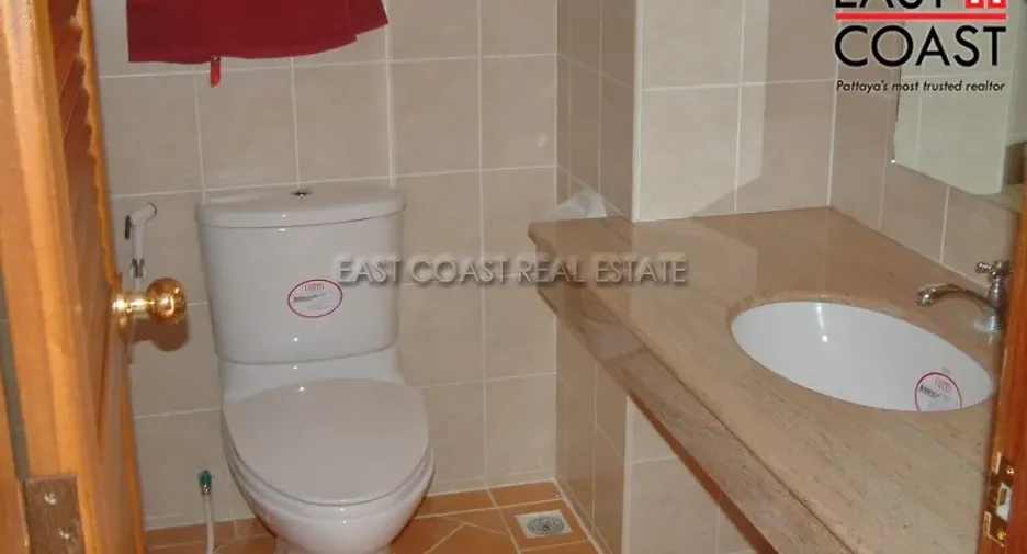 For rent and for sale 2 bedrooms condo in Jomtien, Pattaya