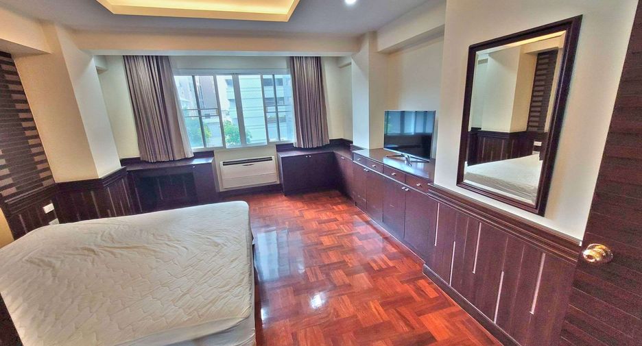 Condo en alquiler de 4 habitaciones en Khlong Toei, Bangkok