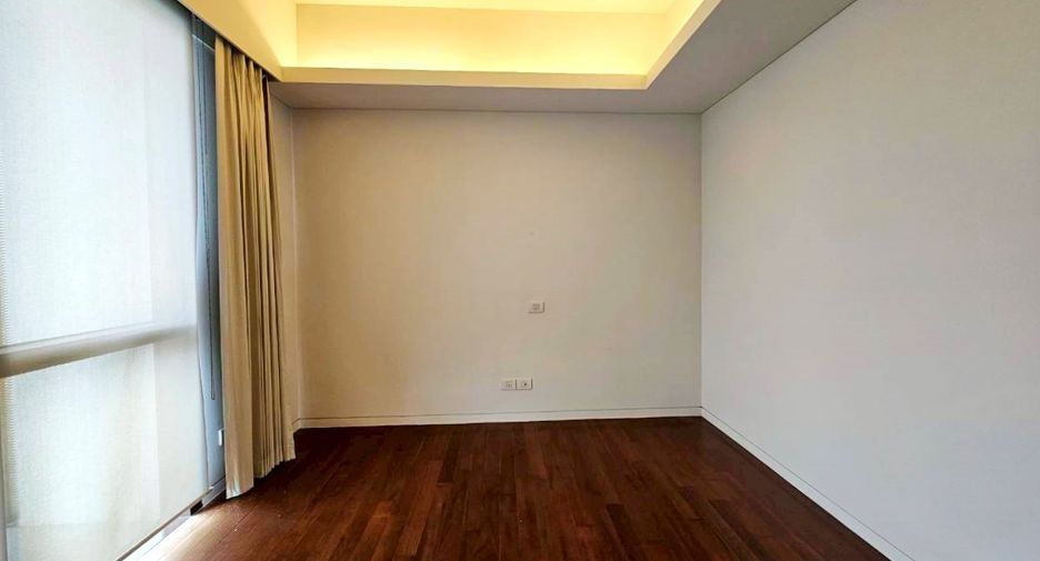 Wohnung zur Miete mit 2 Zimmer in Pathum Wan, Bangkok