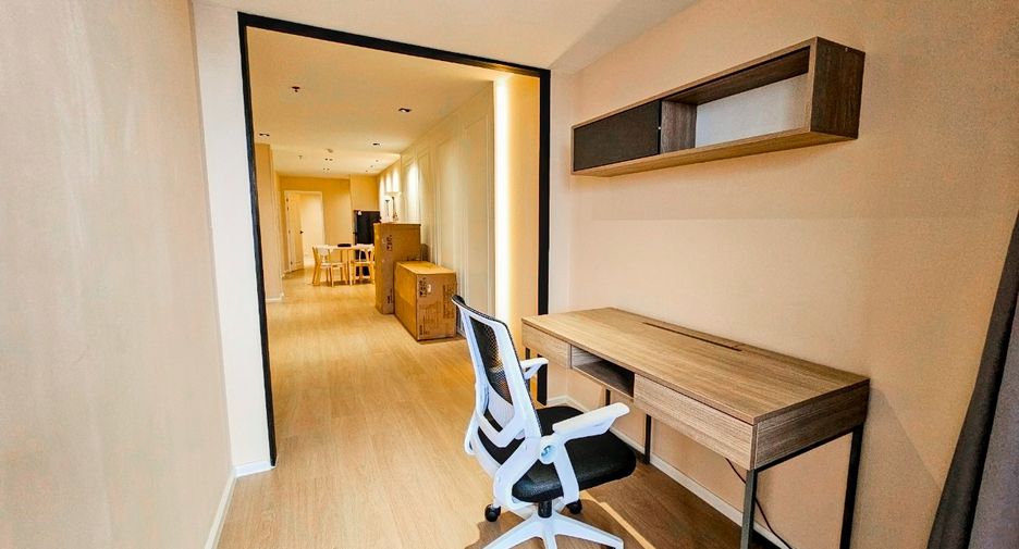 For rent 2 ベッドルーム condo in Khlong Toei, Bangkok