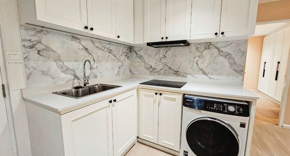 For rent 2 ベッドルーム condo in Khlong Toei, Bangkok