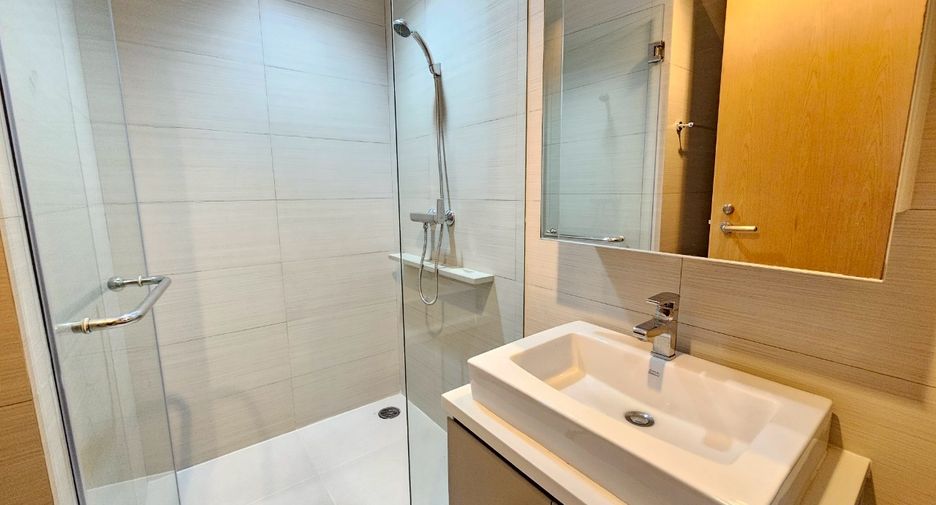 Wohnung zur Miete mit 2 Zimmer in Khlong Toei, Bangkok