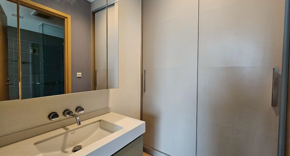 Wohnung zur Miete mit 2 Zimmer in Khlong Toei, Bangkok