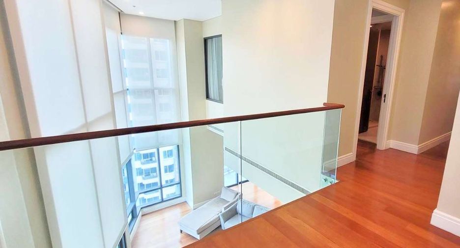Condo en alquiler de 6 habitaciones en Khlong Toei, Bangkok