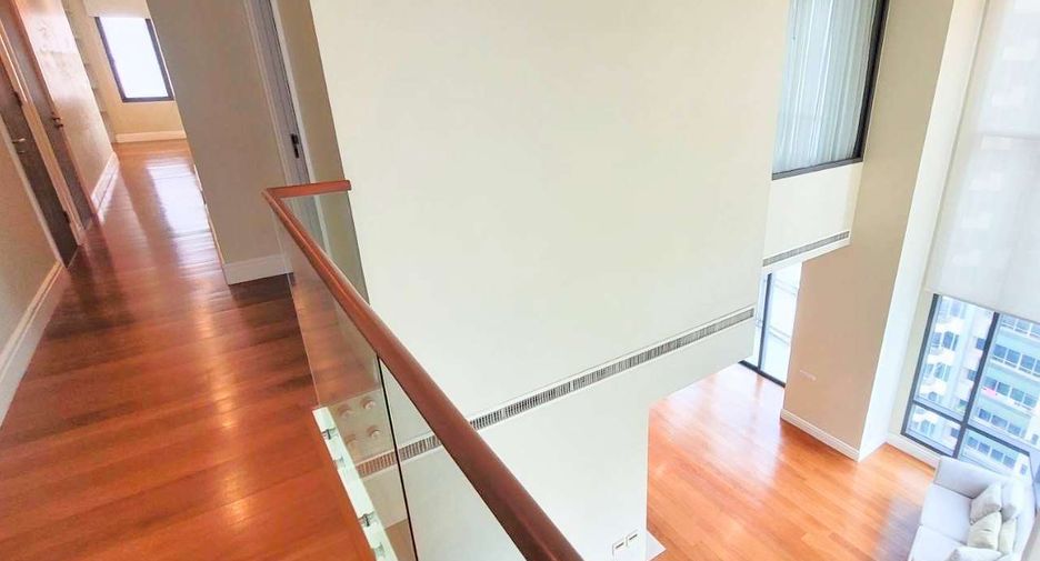 Condo en alquiler de 6 habitaciones en Khlong Toei, Bangkok