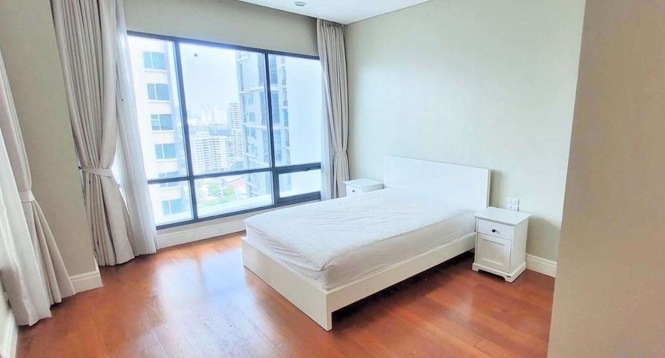 Condo en alquiler de 6 habitaciones en Khlong Toei, Bangkok