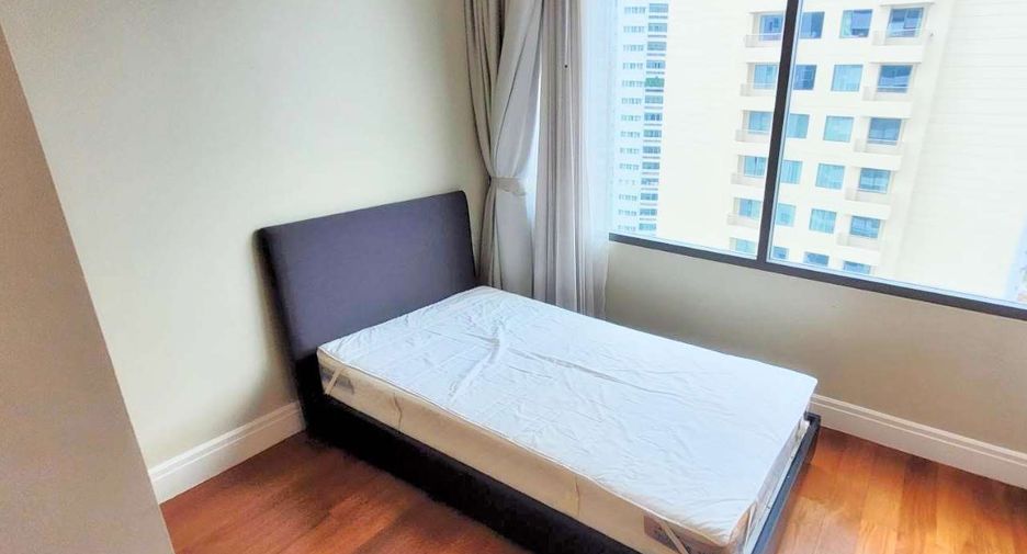 Condo en alquiler de 6 habitaciones en Khlong Toei, Bangkok