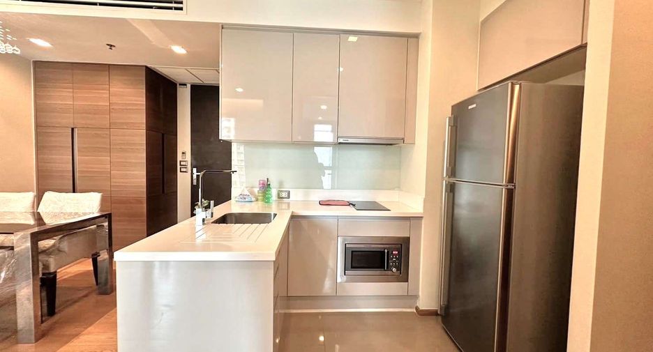 For rent 2 bedrooms condo in Watthana, Bangkok
