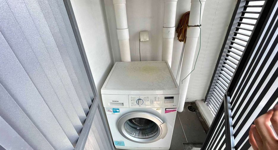 For rent 1 bed condo in Khlong Toei, Bangkok