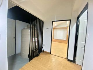 For rent 5 bedrooms townhouse in Watthana, Bangkok