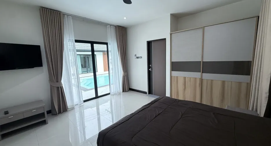 Villa zum Kauf mit 4 Zimmer in Bang Lamung, Chonburi