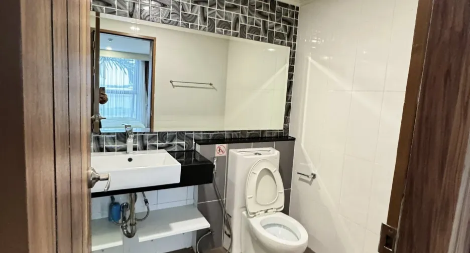 For rent 2 bedrooms condo in Jomtien, Pattaya