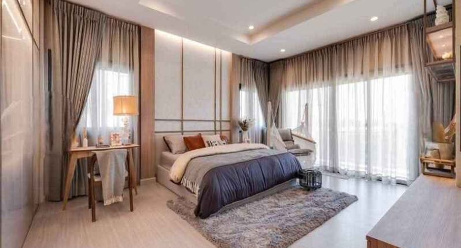 À vendre 4 chambres villa à East Pattaya, Pattaya
