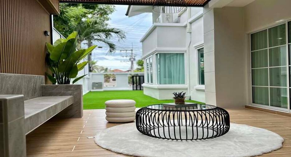 ขาย 4 ห้องนอน บ้านเดี่ยว ใน พัทยาตะวันออก, พัทยา