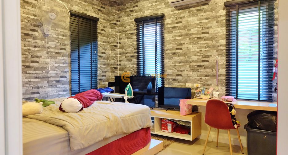 À vendre 3 chambres maison à Huay Yai, Pattaya