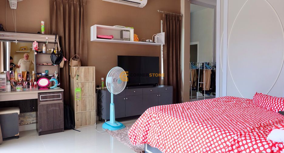 À vendre 3 chambres maison à Huay Yai, Pattaya