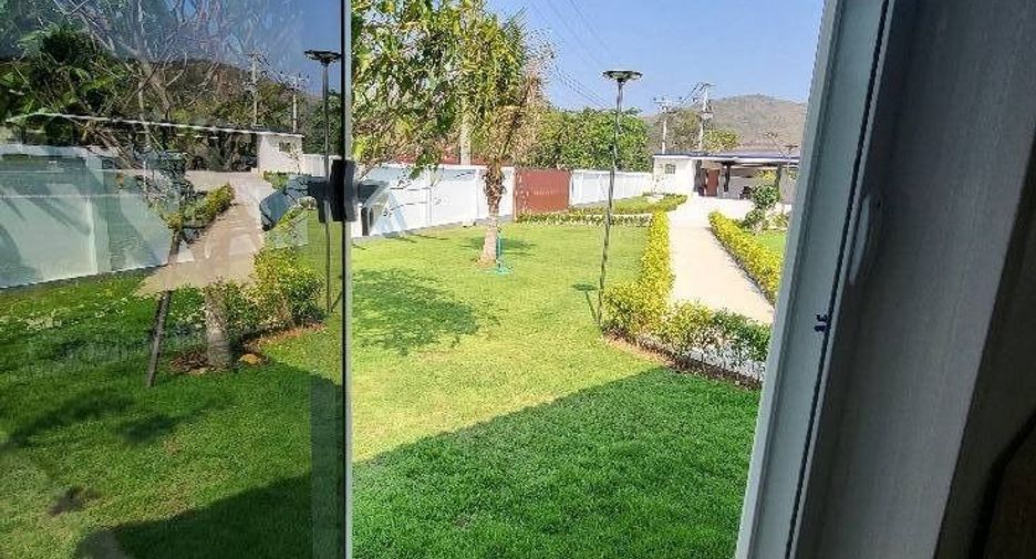 For rent 2 bedrooms house in Pran Buri, Prachuap Khiri Khan