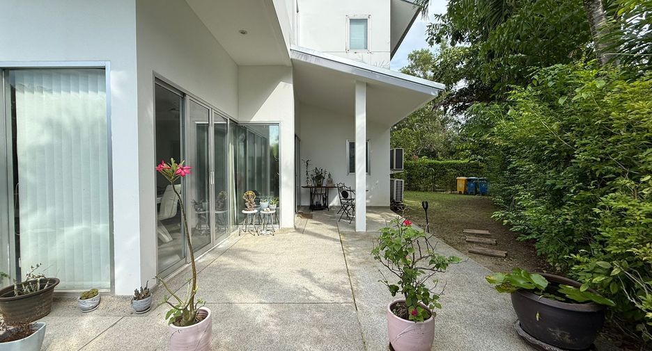 For sale 2 bedrooms condo in Thalang, Phuket