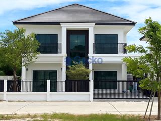 For sale 4 bedrooms house in Bang Lamung, Chonburi