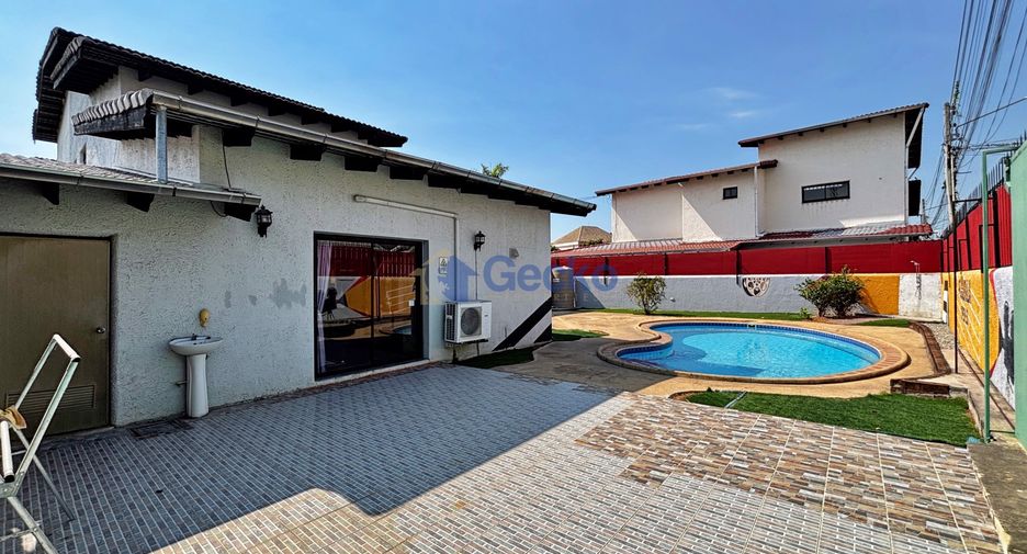 Casa en alquiler y en venta de 3 habitaciones en East Pattaya, Pattaya
