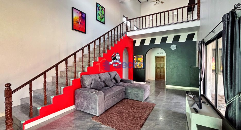 Casa en alquiler y en venta de 3 habitaciones en East Pattaya, Pattaya
