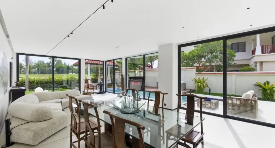 For sale 3 bedrooms villa in Thalang, Phuket