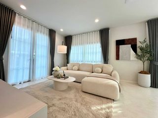 For rent 4 bedrooms house in Mueang Phuket, Phuket
