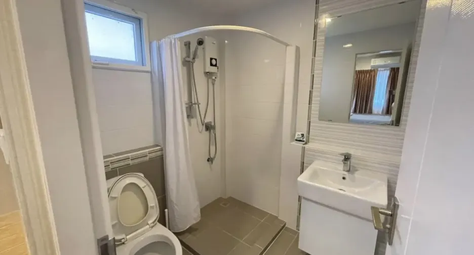 For rent 3 bedrooms house in Mueang Phuket, Phuket