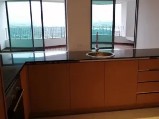 For sale 2 bedrooms condo in Yan Nawa, Bangkok