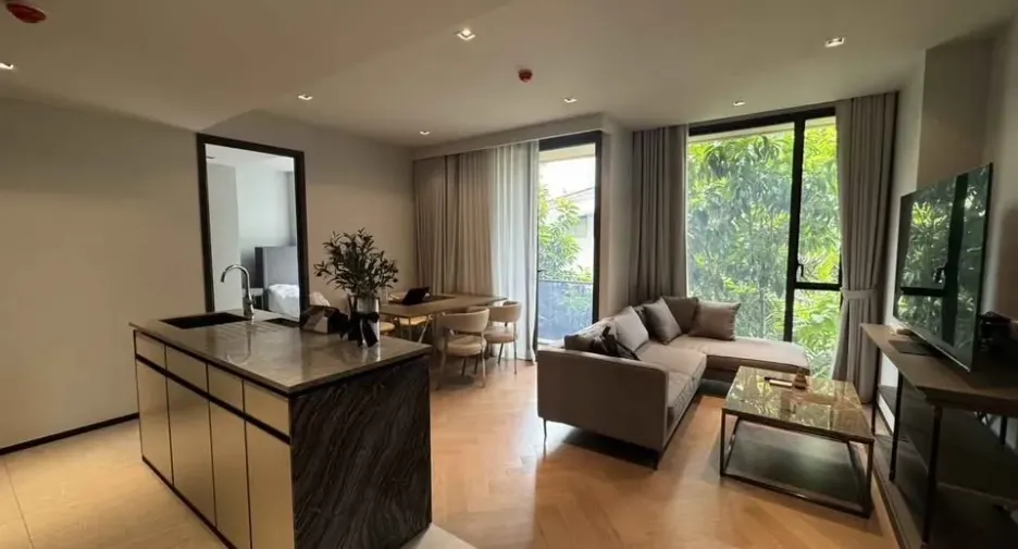 For rent 2 bedrooms condo in Watthana, Bangkok