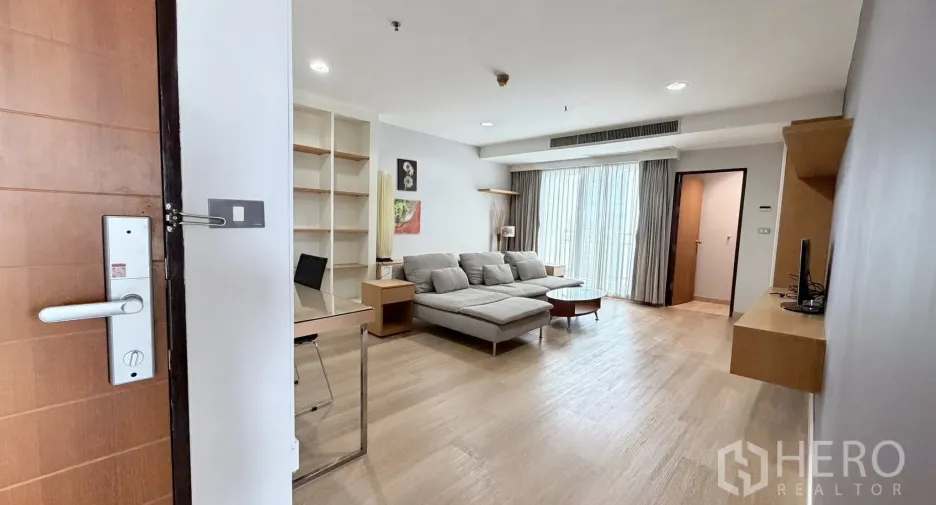 Wohnung zur Miete und zum Kauf mit 2 Zimmer in Watthana, Bangkok