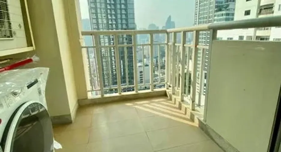 Wohnung zur Miete und zum Kauf mit 2 Zimmer in Watthana, Bangkok