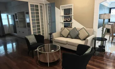 Condo en alquiler de 3 habitaciones en Watthana, Bangkok