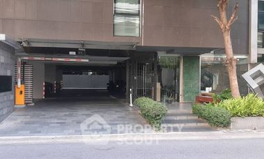 Продажа 2 спальни кондо в Банг Рак, Бангкок