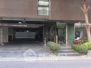 出售 2 卧室 公寓 在 Bang Rak, 曼谷