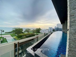 For sale 3 bedrooms condo in Bang Lamung, Chonburi