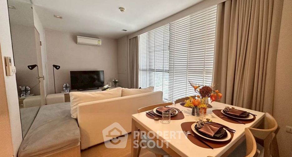 Condo en venta de 2 habitaciones en Khlong Toei, Bangkok