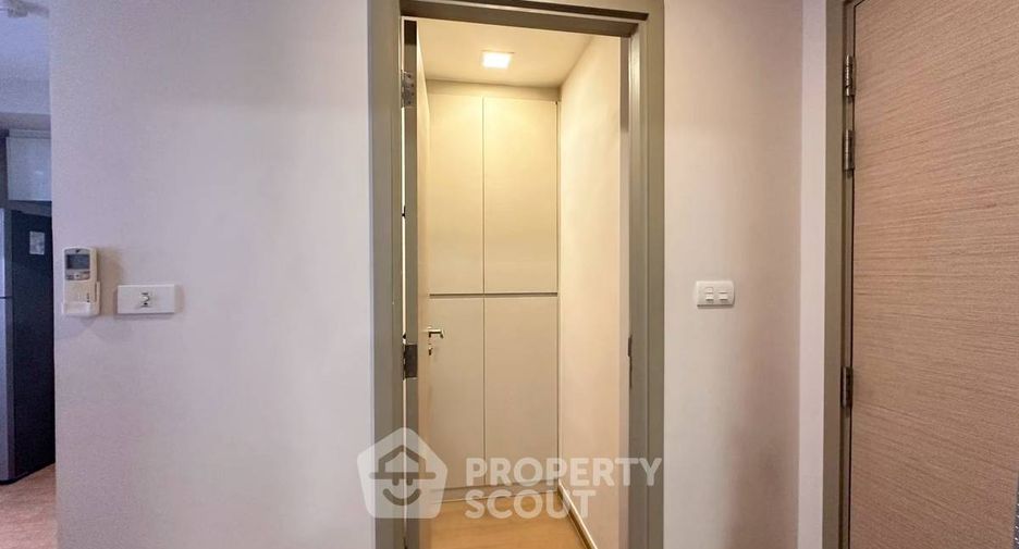 Condo en venta de 2 habitaciones en Khlong Toei, Bangkok