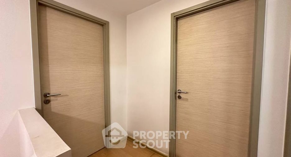 Condo en venta de 2 habitaciones en Khlong Toei, Bangkok