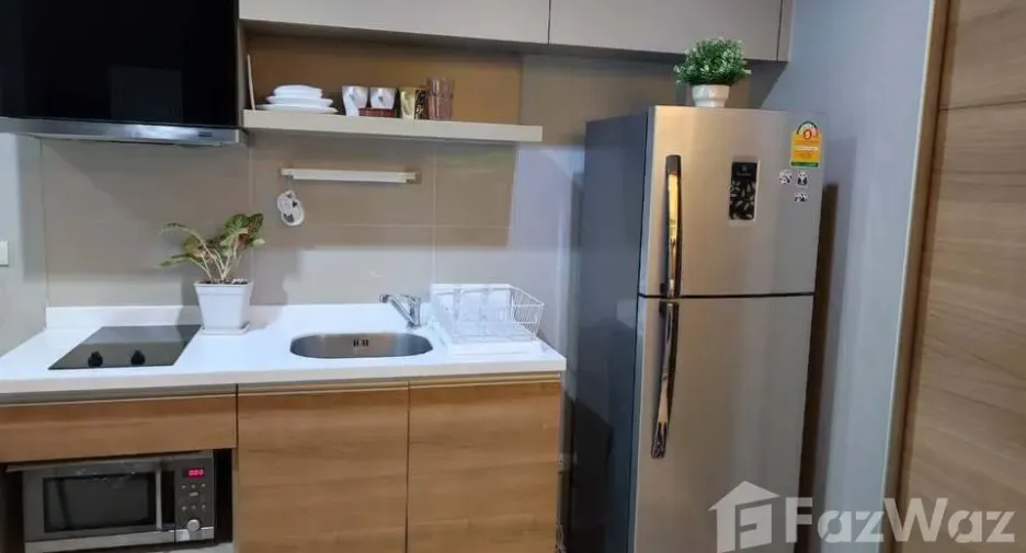 Condo en alquiler de 1 habitaciones en Phra Khanong, Bangkok