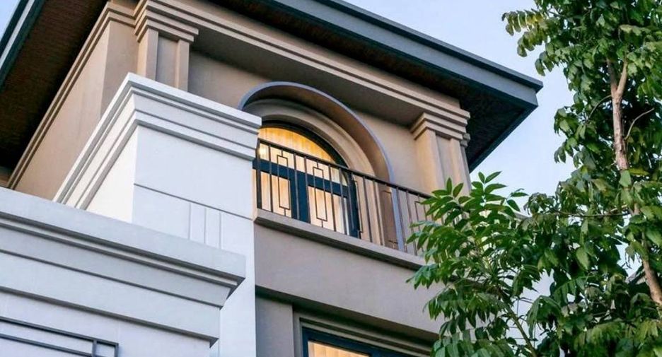 Casa en alquiler de 5 habitaciones en Saphan Sung, Bangkok