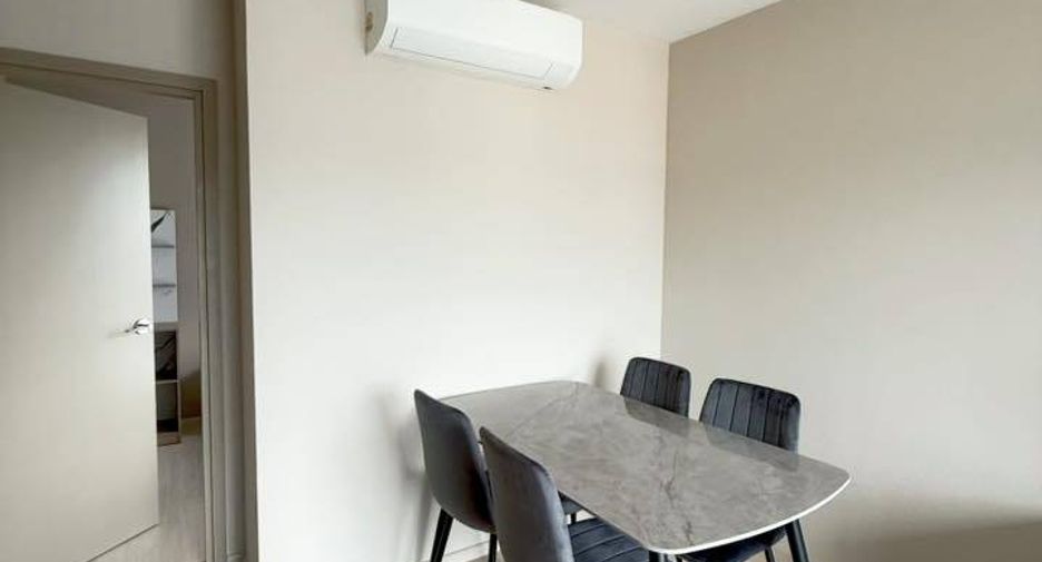 For rent 2 bedrooms condo in Din Daeng, Bangkok