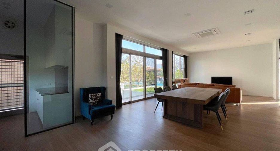 For rent 3 ベッドルーム house in Saphan Sung, Bangkok