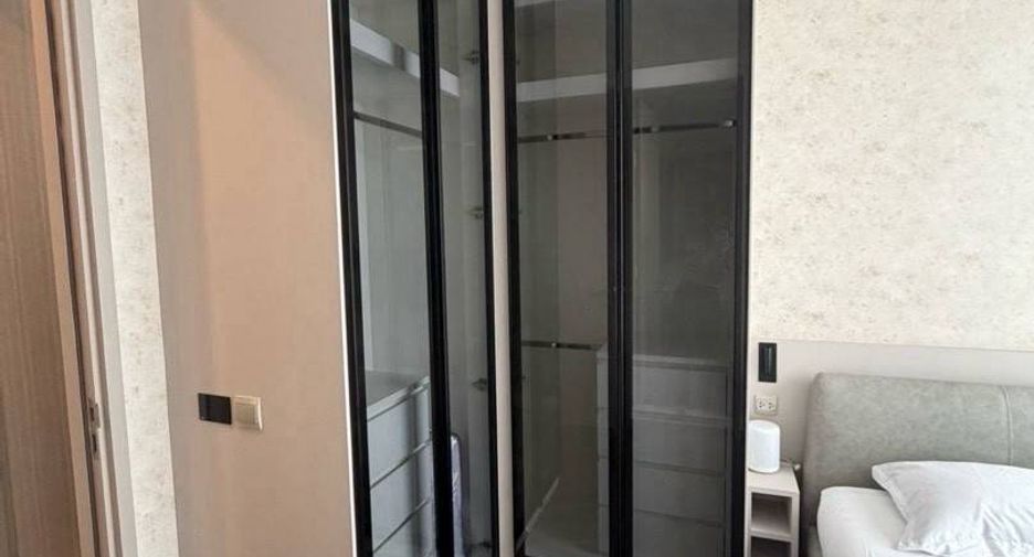 For rent 2 bedrooms condo in Ratchathewi, Bangkok