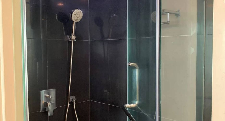 Condo en venta de 1 habitaciones en Sathon, Bangkok