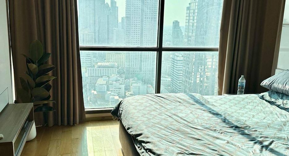 À vendre 2 chambres condo à Sathon, Bangkok