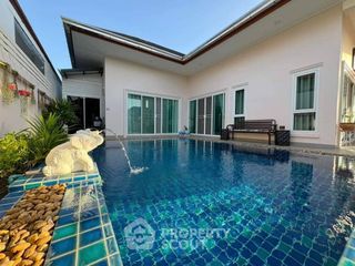 À vendre 3 chambres villa à Bang Lamung, Chonburi