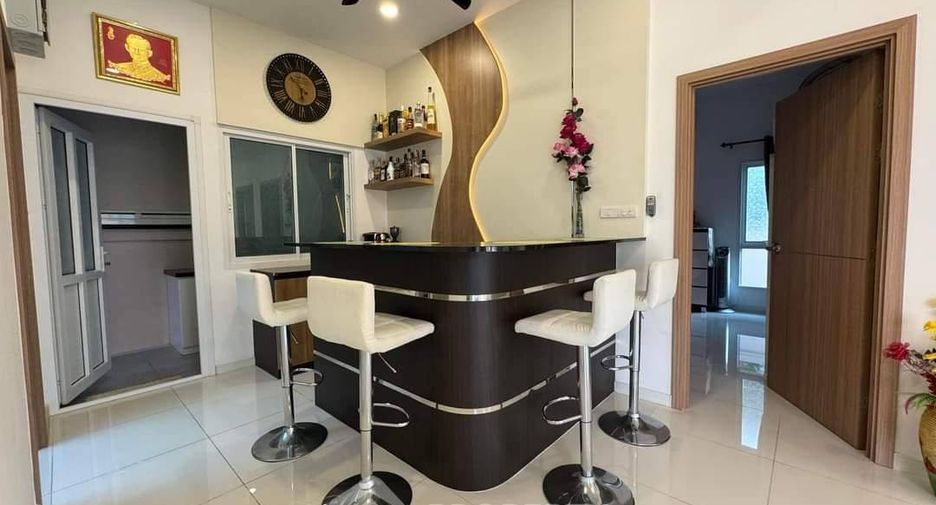 À vendre 3 chambres villa à Huay Yai, Pattaya